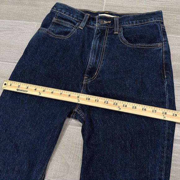 Levi’s Premium 70’s High Rise Slim Straight Jeans in Sonoma Stonewash Dark Wash - Picture 11 of 14